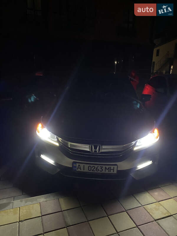 Седан Honda Accord 2017 в Києві