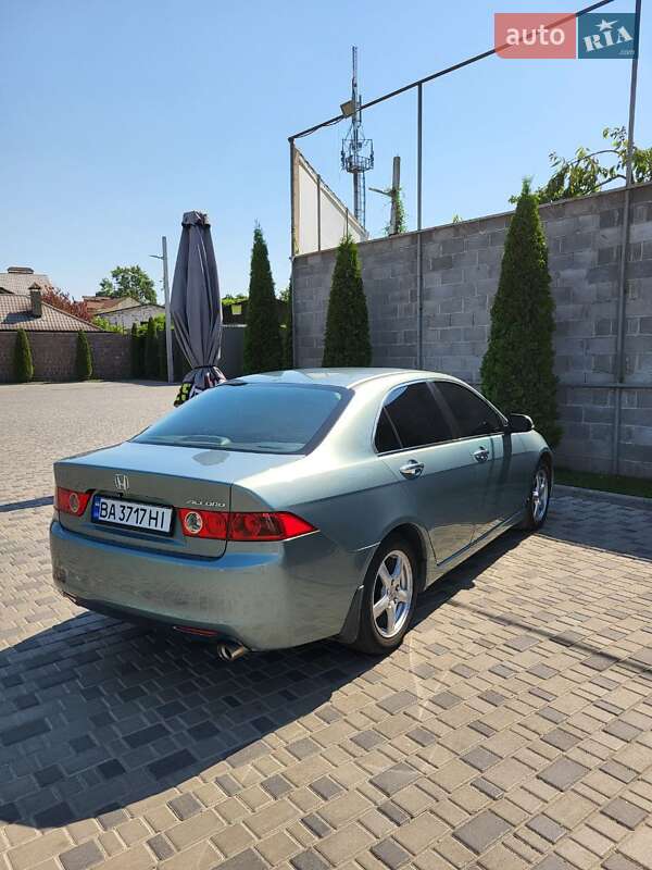 Седан Honda Accord 2004 в Кропивницком фото 2 Седан Honda Accord 2004 в Кропивницком