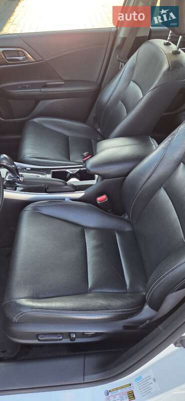 Седан Honda Accord 2017 в Львове фото 5 Седан Honda Accord 2017 в Львове