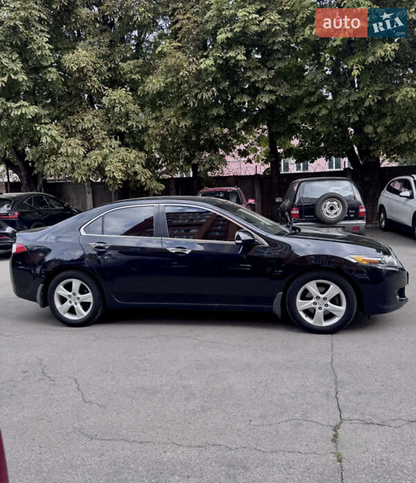 Седан Honda Accord 2010 в Полтаві