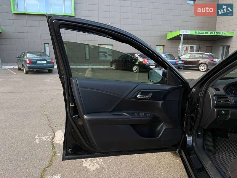 Седан Honda Accord 2015 в Кривому Розі