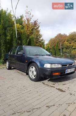 Седан Honda Accord 1993 в Рівному