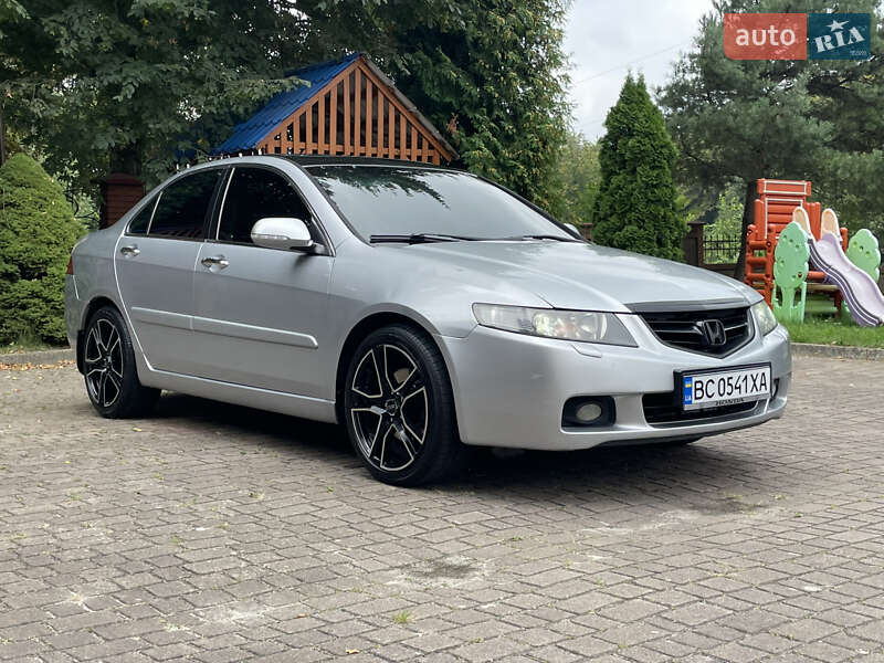 Honda Accord 2003