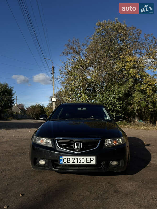 Седан Honda Accord 2006 в  фото Седан Honda Accord 2006 в