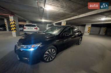 Седан Honda Accord 2014 в 