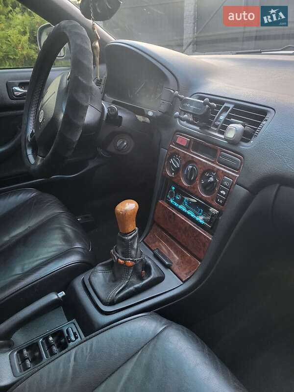 Седан Honda Accord 1997 в Владимире