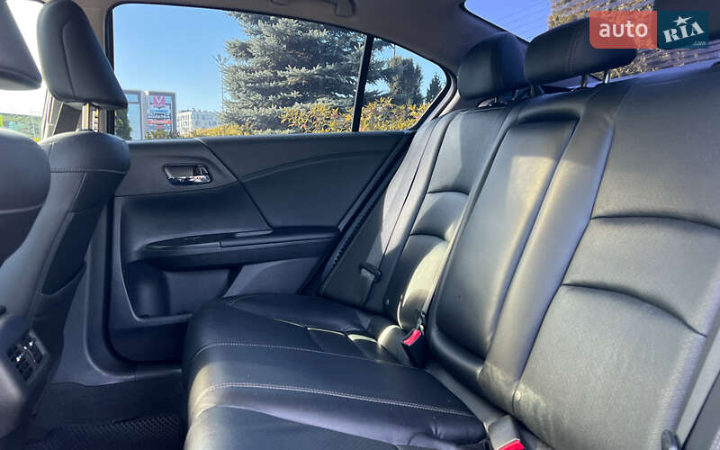 Седан Honda Accord 2015 в Львові фото 23 Седан Honda Accord 2015 в Львові