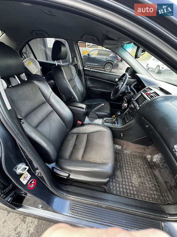 Седан Honda Accord 2004 в Богуславе фото 17 Седан Honda Accord 2004 в Богуславе