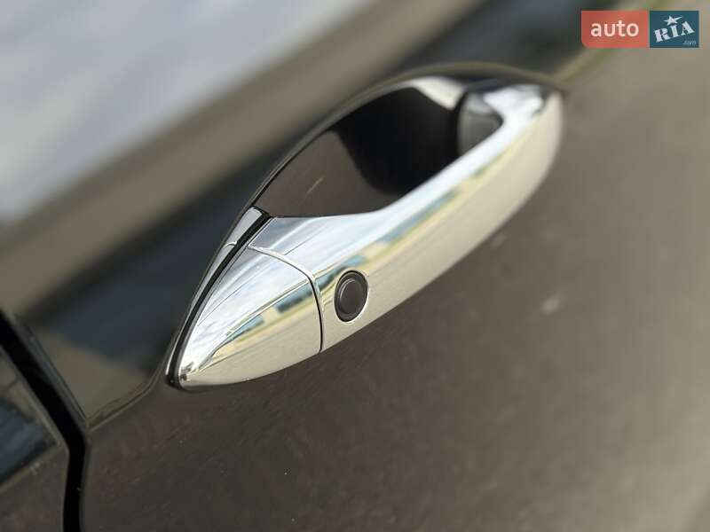 Седан Honda Accord 2015 в Днепре