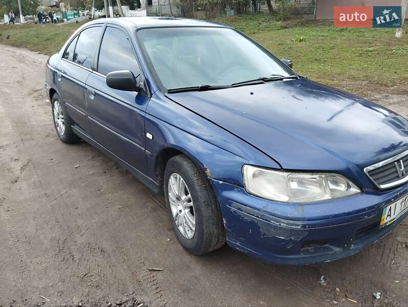 Седан Honda Accord 2000 в Бердичеве