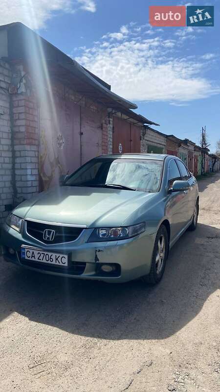 Седан Honda Accord 2004 в Черкассах