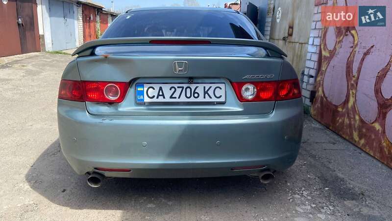 Седан Honda Accord 2004 в Черкассах