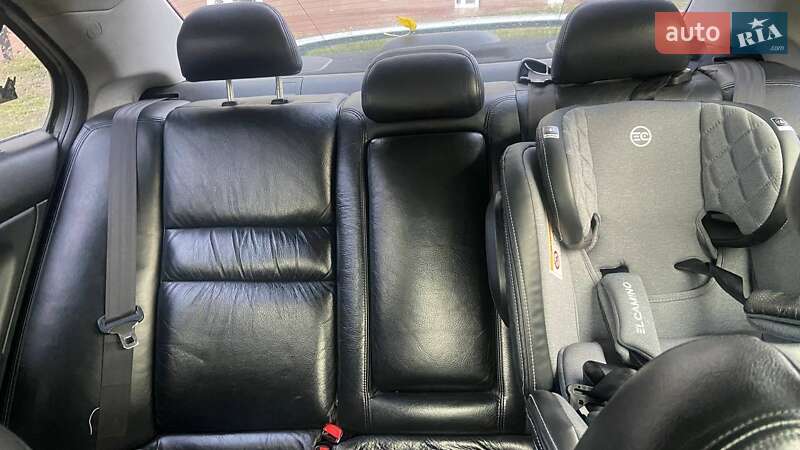 Седан Honda Accord 2004 в Черкассах