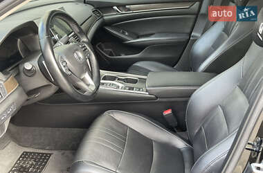 Седан Honda Accord 2021 в 