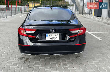 Седан Honda Accord 2021 в 