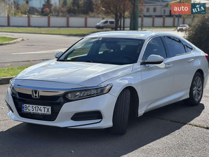 Седан Honda Accord 2018 в Кривом Роге