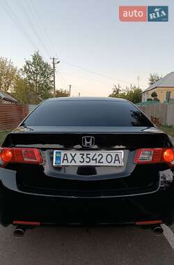 Седан Honda Accord 2010 в 