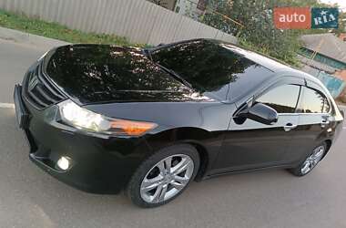 Седан Honda Accord 2010 в 