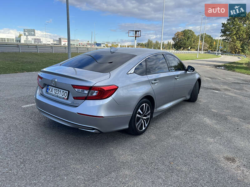 Седан Honda Accord 2018 в Києві