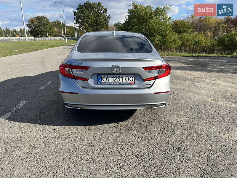 Седан Honda Accord 2018 в Києві