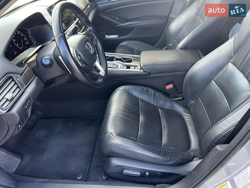 Седан Honda Accord 2018 в Києві