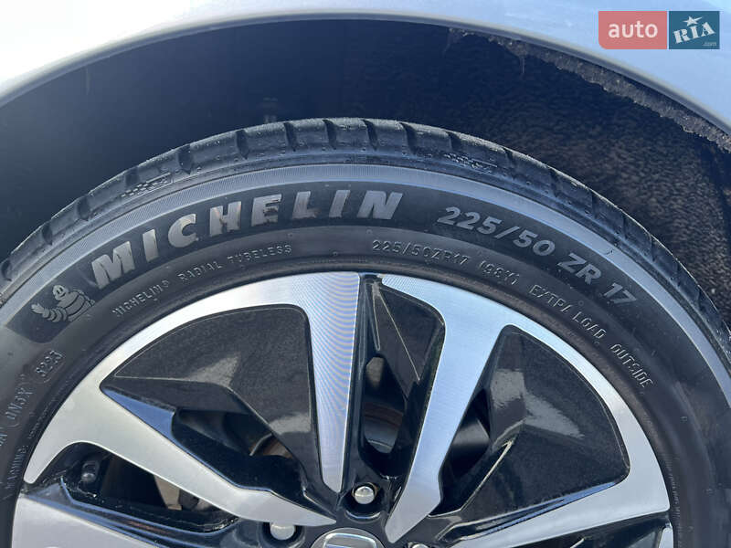 Седан Honda Accord 2018 в Києві