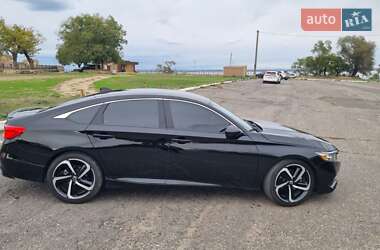 Седан Honda Accord 2022 в 
