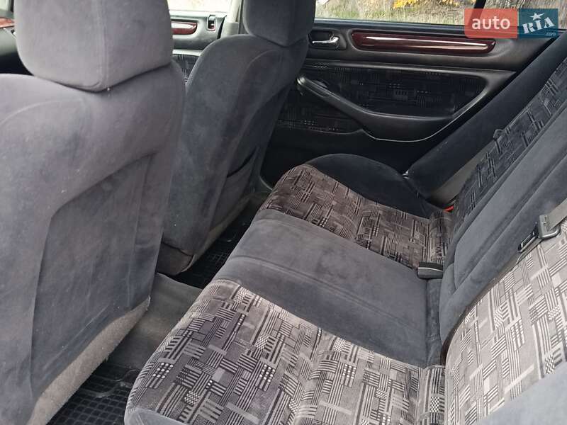Седан Honda Accord 1999 в Білгороді-Дністровському