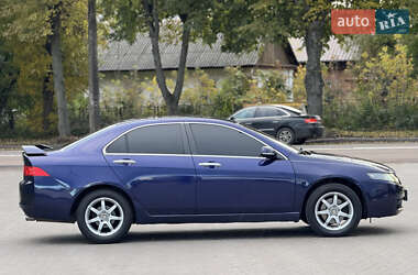 Седан Honda Accord 2004 в 