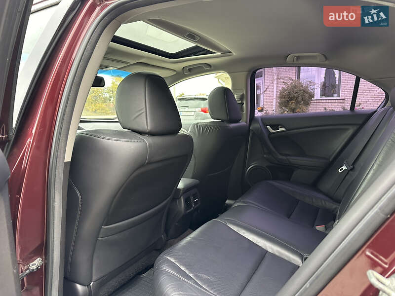 Седан Honda Accord 2010 в Харькове