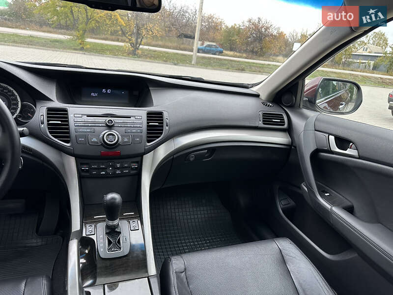 Седан Honda Accord 2010 в Харькове