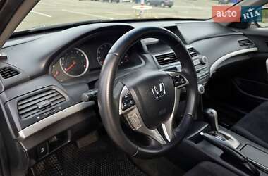 Купе Honda Accord 2012 в 
