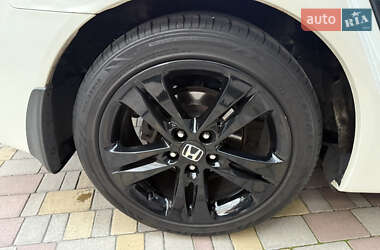 Седан Honda Accord 2011 в 