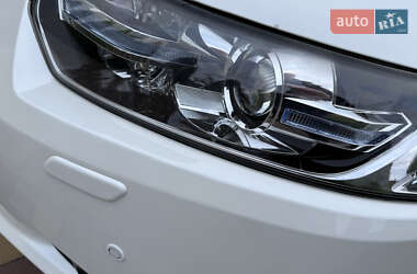 Седан Honda Accord 2011 в 