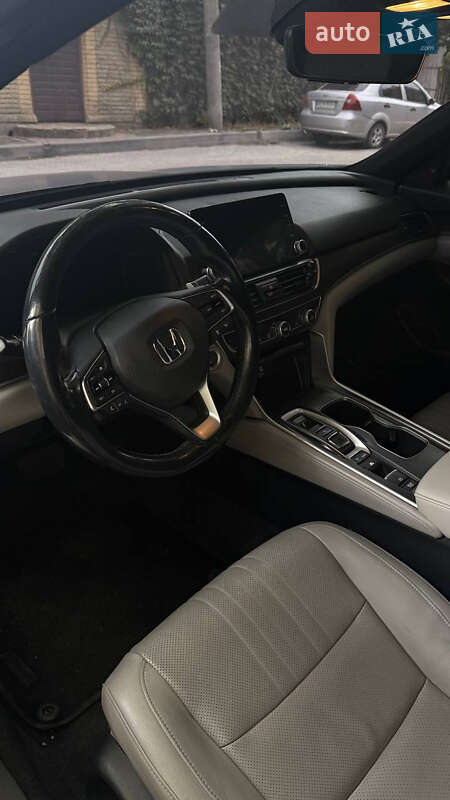 Седан Honda Accord 2018 в Дніпрі