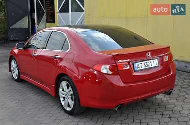 Седан Honda Accord 2008 в 
