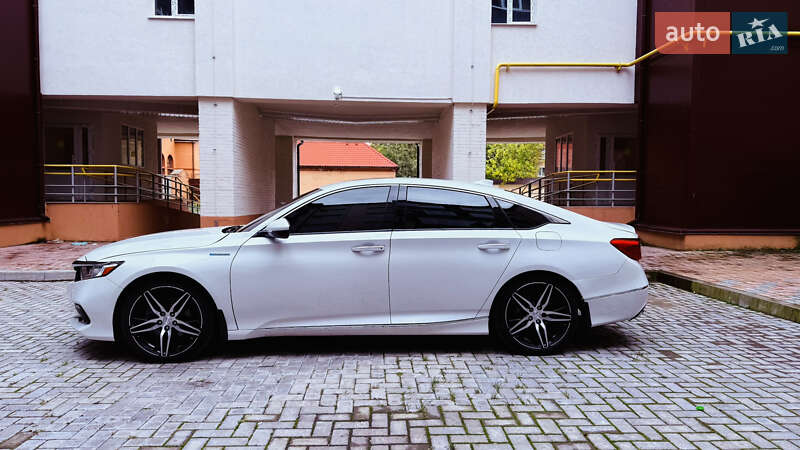 Седан Honda Accord 2021 в Киеве