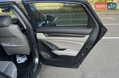 Седан Honda Accord 2017 в 