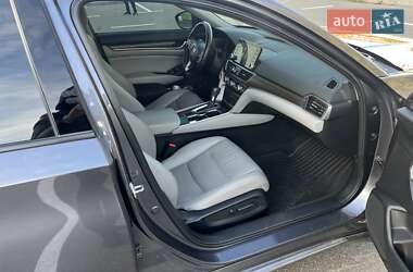 Седан Honda Accord 2017 в 
