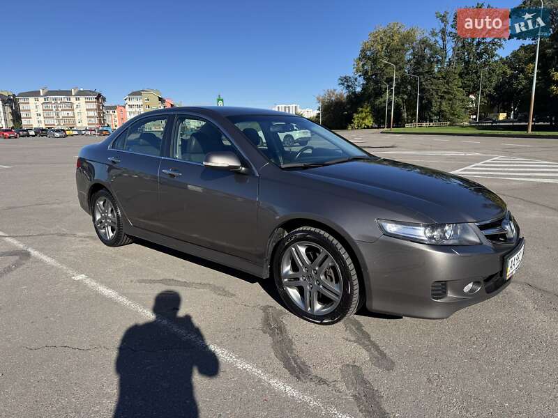 Седан Honda Accord 2008 в Києві