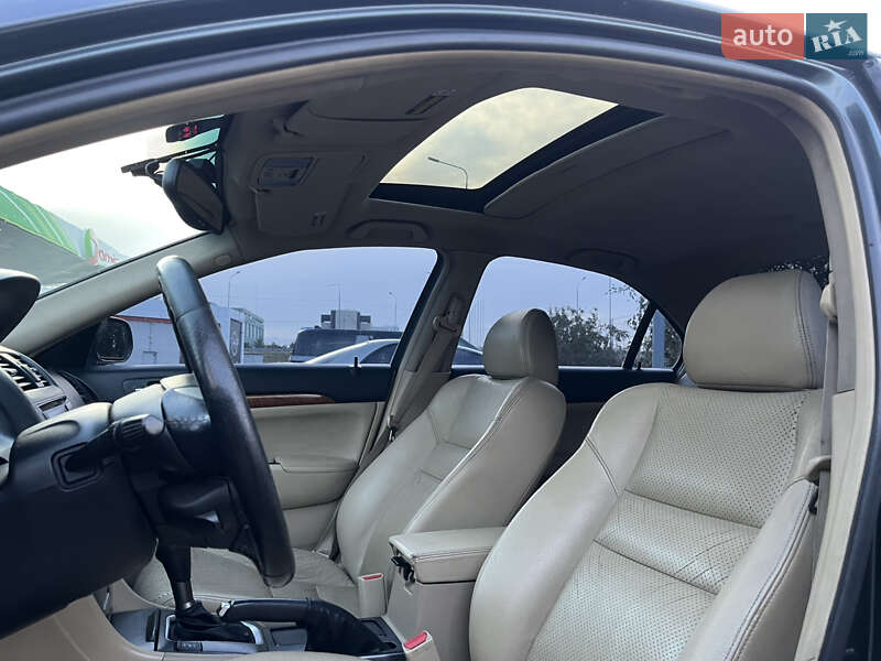Седан Honda Accord 2006 в Києві