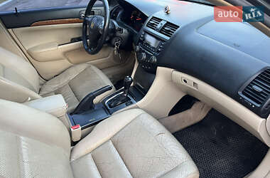 Седан Honda Accord 2006 в 