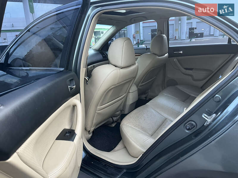 Седан Honda Accord 2006 в Києві