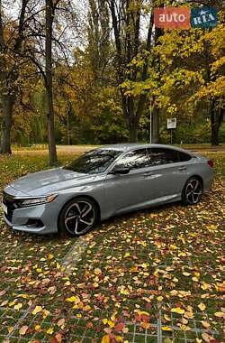 Седан Honda Accord 2022 в 