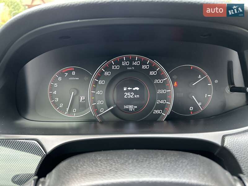 Седан Honda Accord 2013 в Києві