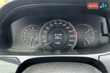 Седан Honda Accord 2013 в 