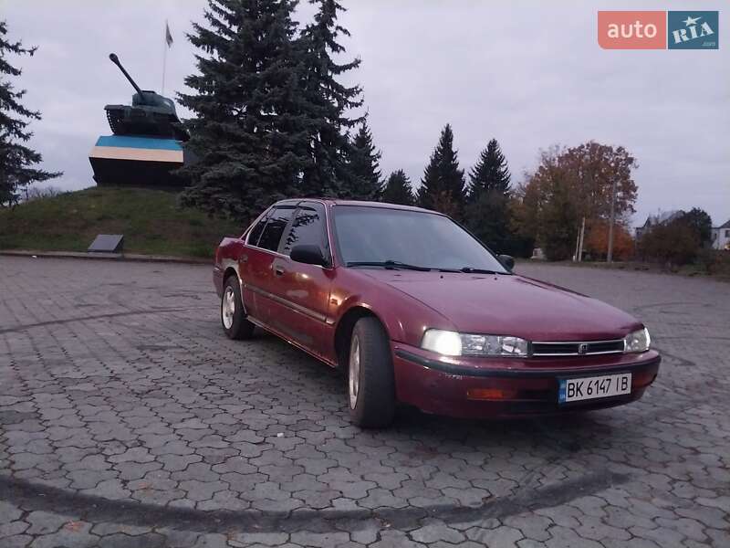 Седан Honda Accord 1993 в Дубні фото 6 Седан Honda Accord 1993 в Дубні