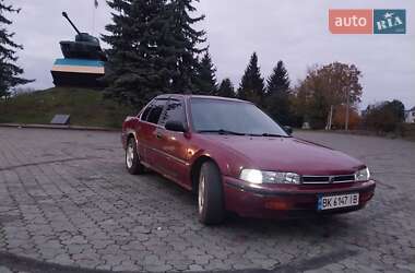 Седан Honda Accord 1993 в 