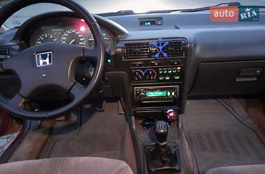 Седан Honda Accord 1993 в 