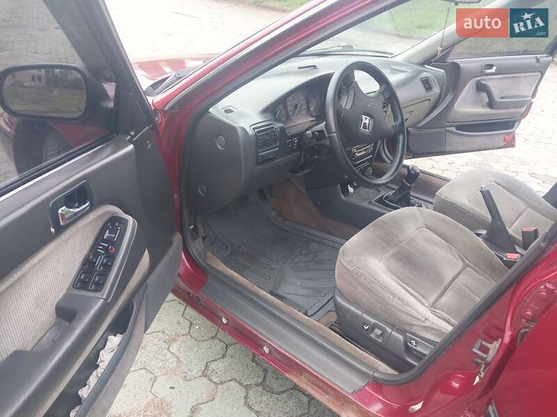 Седан Honda Accord 1993 в Дубні фото 35 Седан Honda Accord 1993 в Дубні